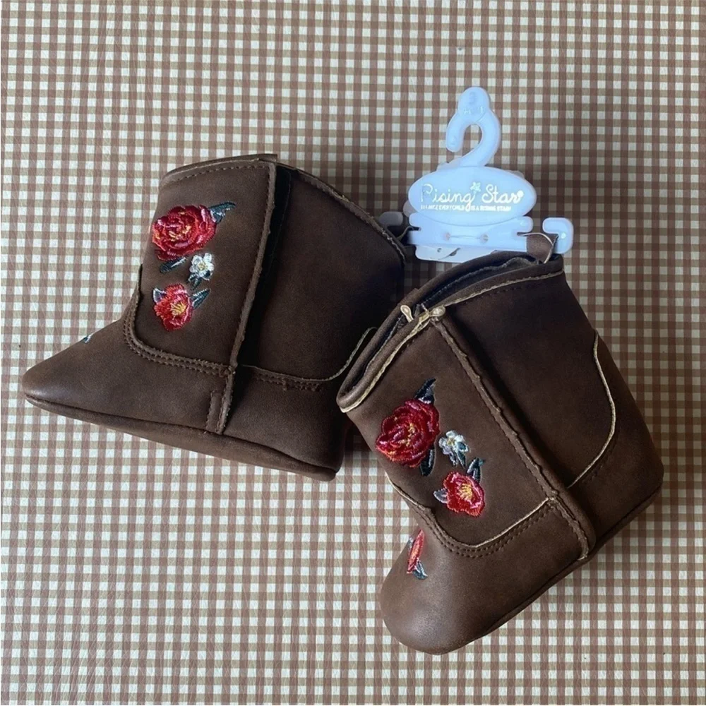 Faux Leather Roses Embroidery cowgirl boots. Baby size 3. NEW‎